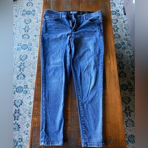 Democracy “Ab”solution | Jeans